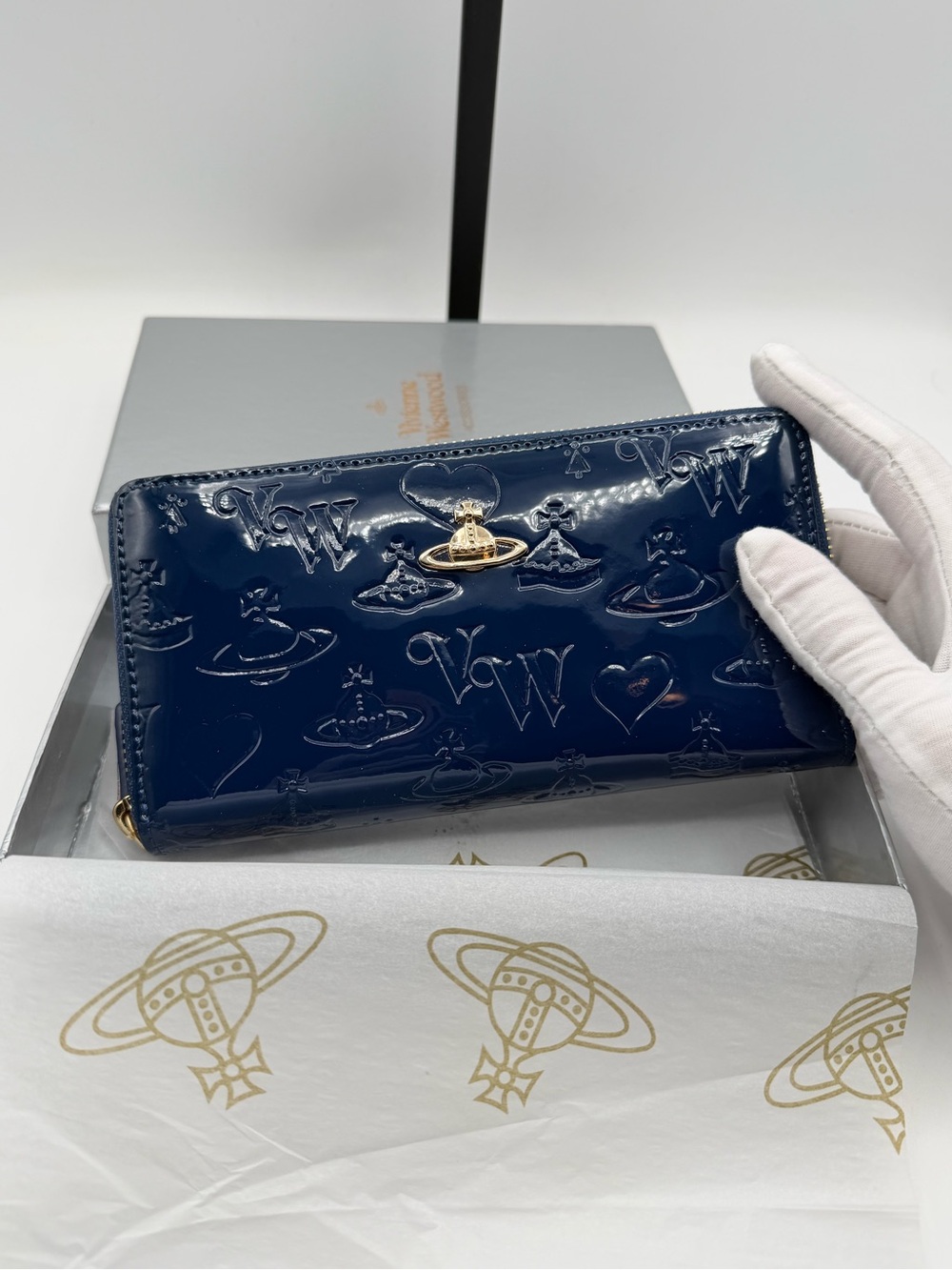 Vivienne Westwood Vernis Zip Around Wallet